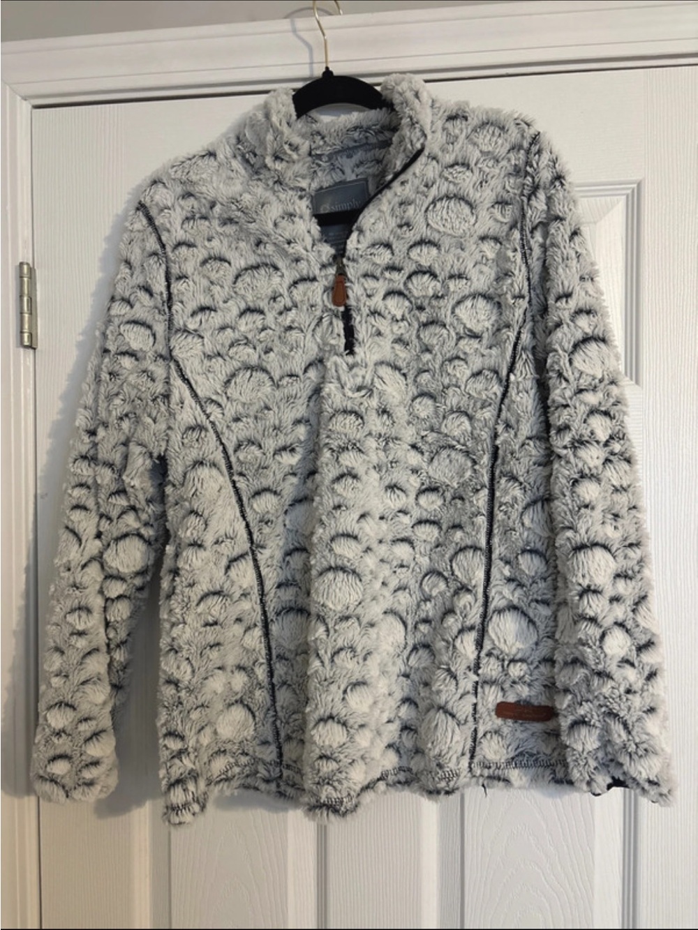 Simply southern pullover